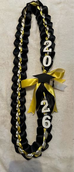 Graduation lei