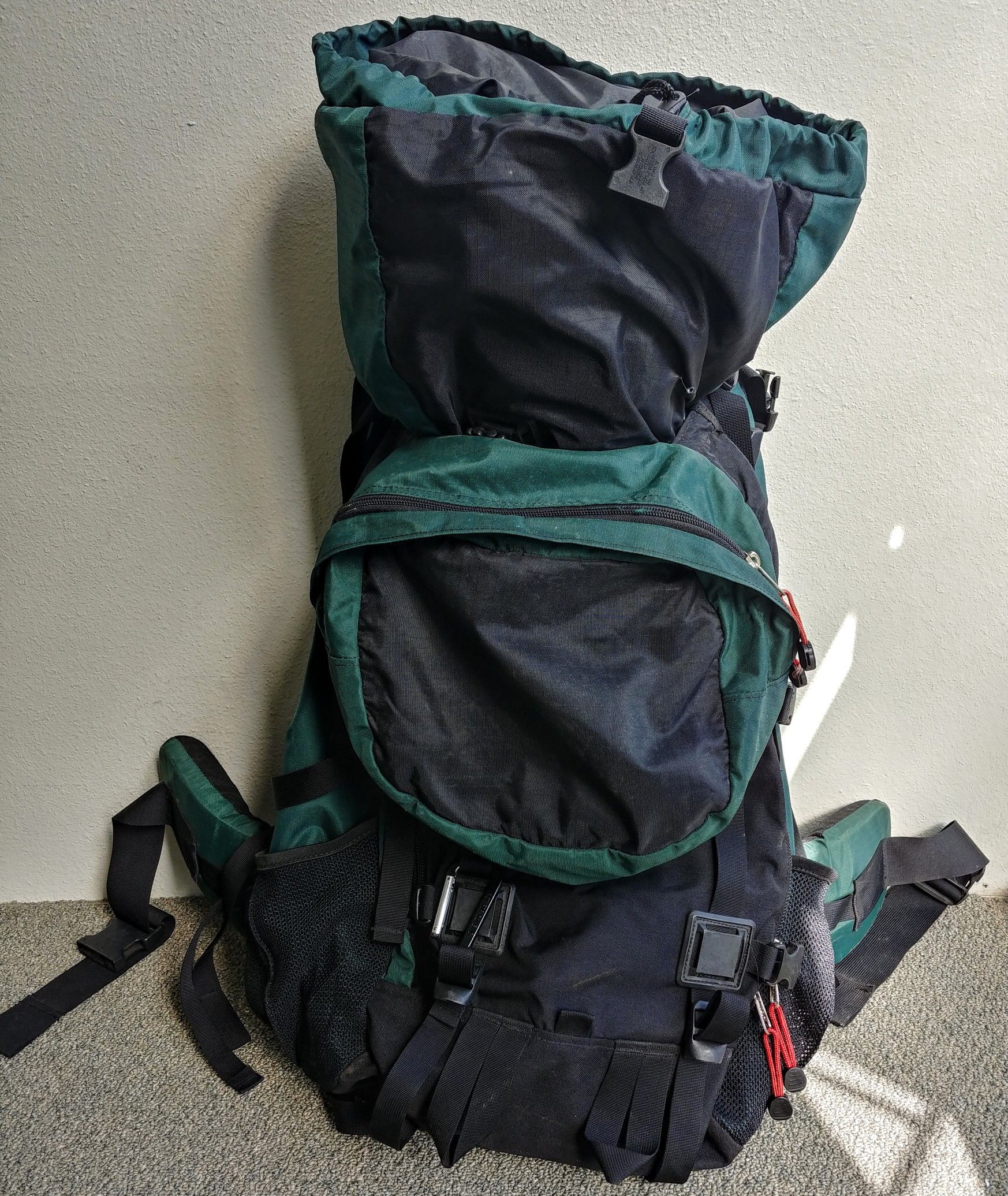 REI Backpack Camping/Hiking - Large