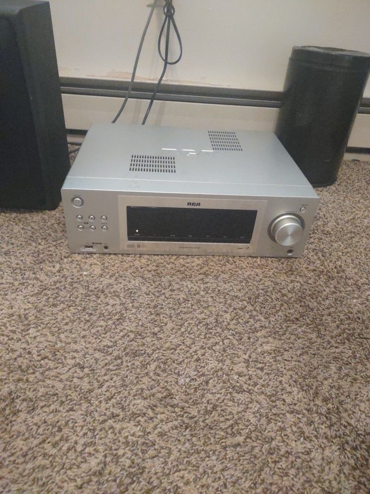RCA RT2760 Home Theater Surround System