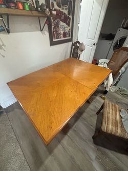 Dinning Table (Large)