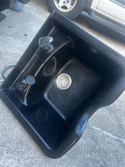 Salon sink