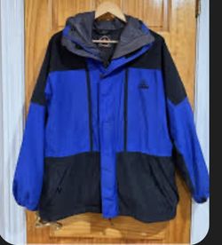 Nike ACG Storm-Fit Mountain Parka Jacket