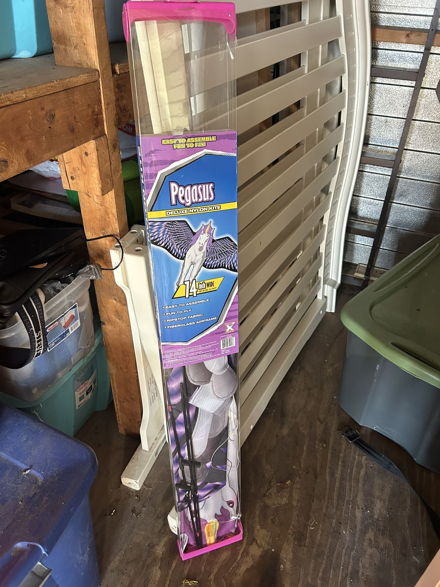 Pegasus 14inch deluxe nylon Kite