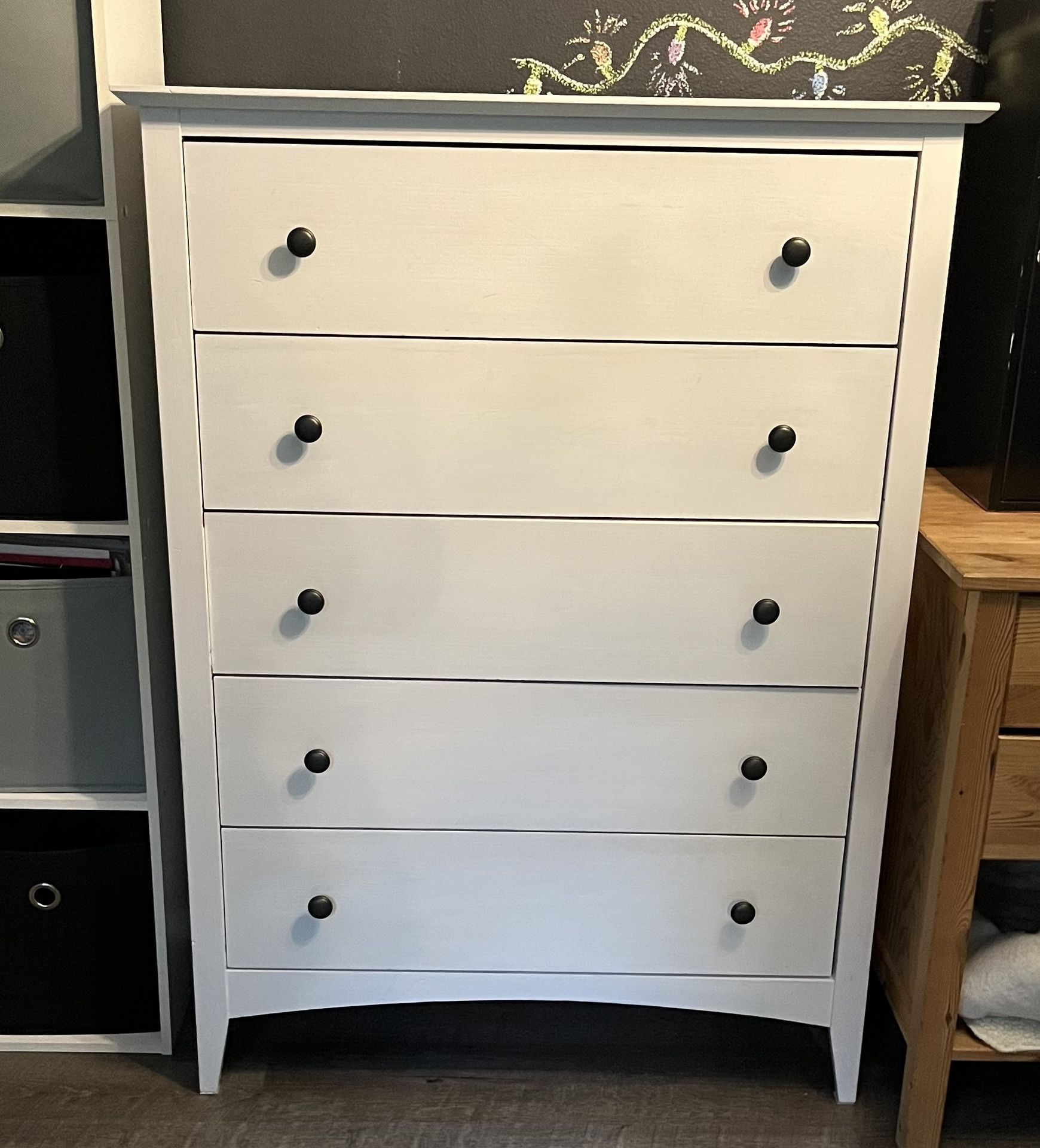 Shabby Chic Painted White 5-drawer Dresser