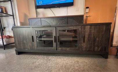 Tv stand