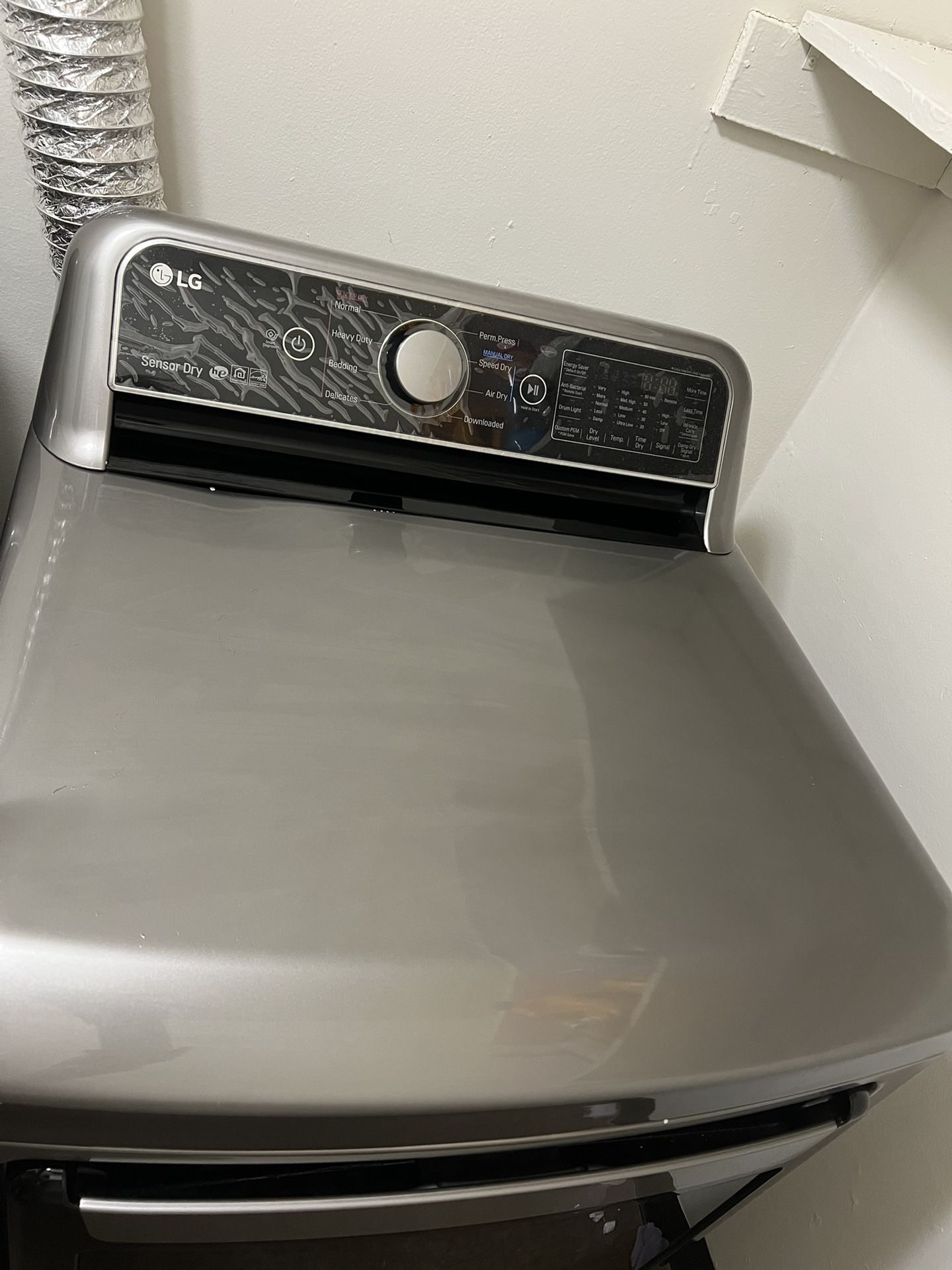 Lg Washer and Dryer Set 