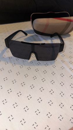 Burberry sunglasses