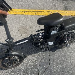 E-bike Every Thing Work I Lost The Key So Would Need To Buy One 