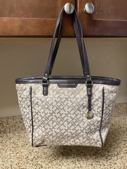 Tommy Purse
