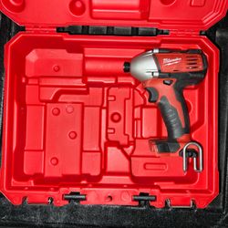 Milwaukee 18v Impact Drill