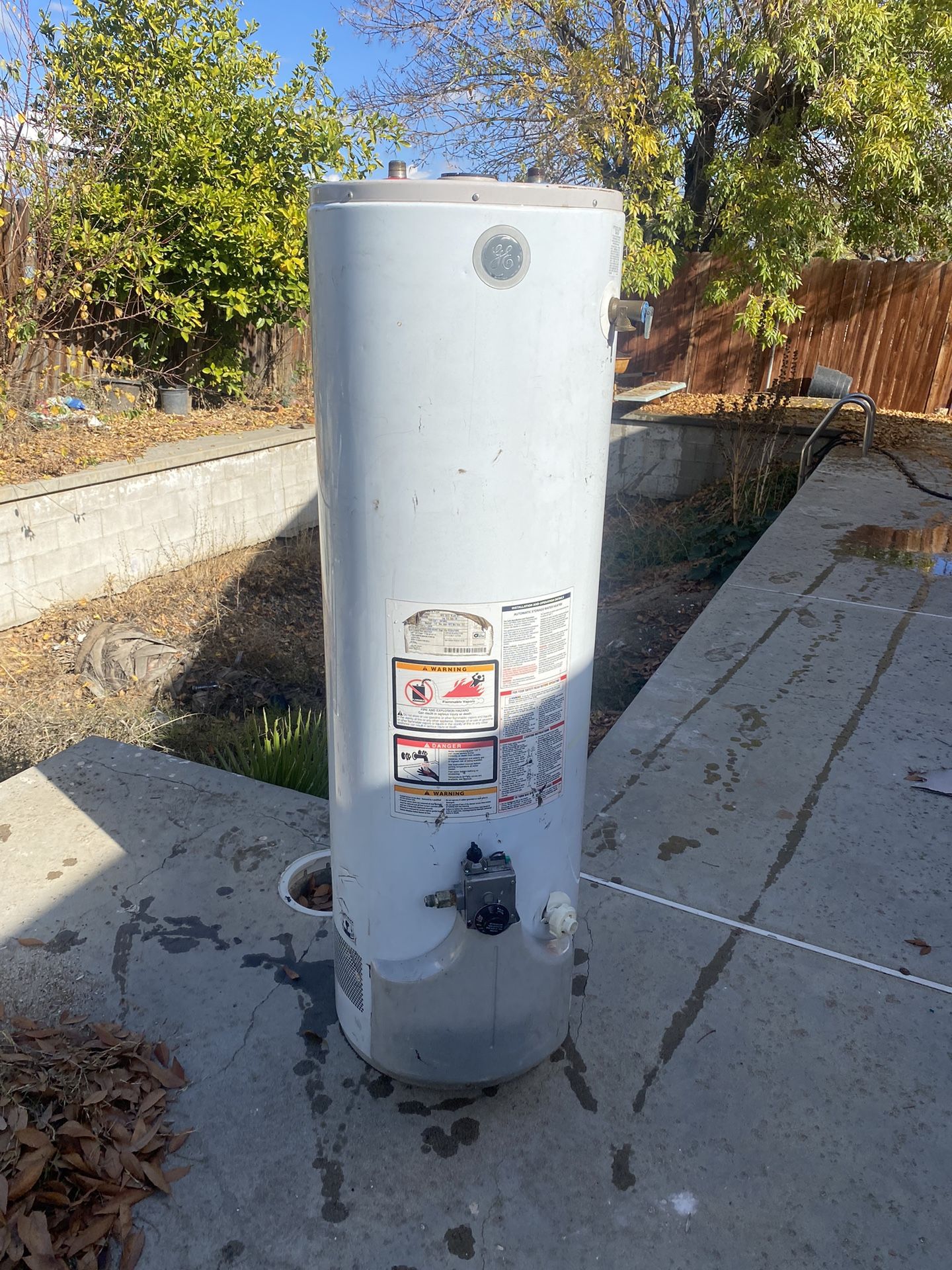 40 Gallon Water Heater