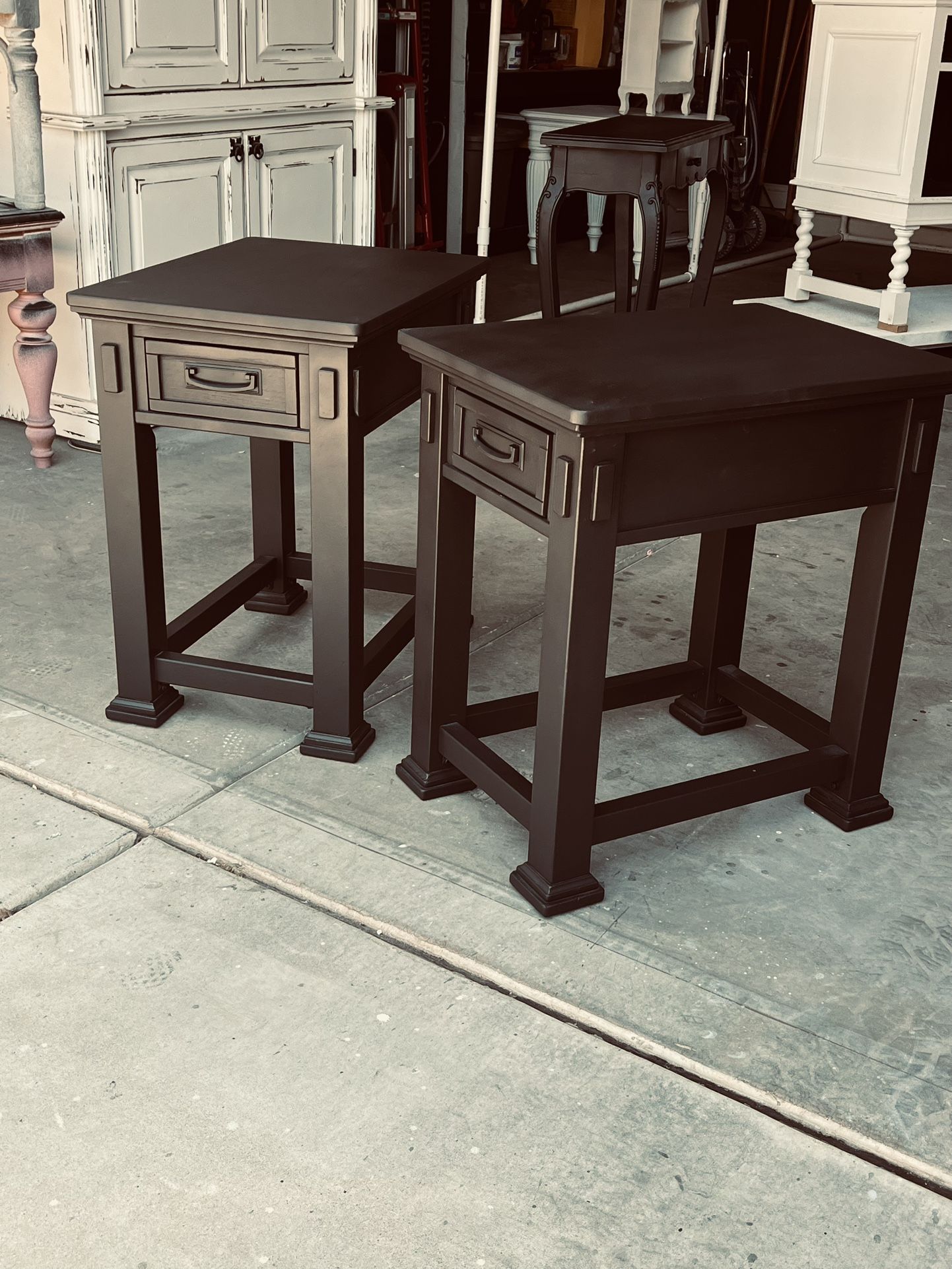 SOLID OAK MISSION STYLE NIGHT STANDS IR END TABLES