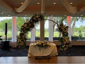 Wedding arch 7 1/2 feet diameter