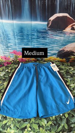 Nike Athletic Shorts Medium Blue
