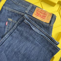 Levi’s 44*30 501