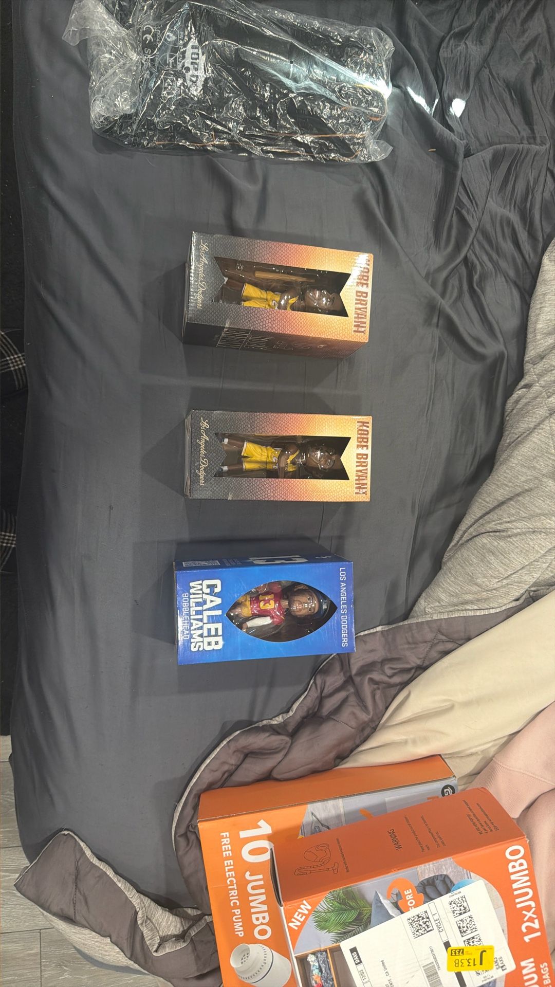 2x Kobe Bobble Heads & Caleb Williams