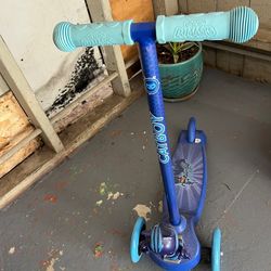 Toddler scooter