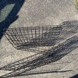Huge Lot: Dog Kennels Pens And Grooming Station
