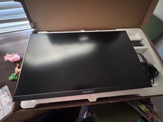 4k 144hrz gigabyte m28u monitor built in kvm
