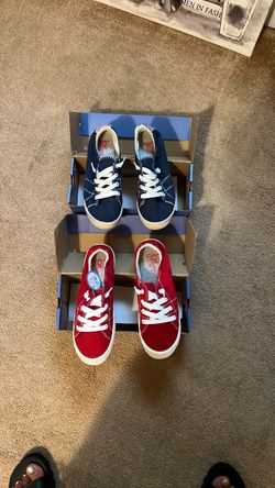 JELLYPOP SNEAKERS 👟 $ 20.00