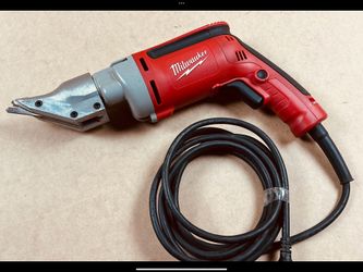 Milwaukee 6852-20 6.8 Amp 18-Gauge Shear