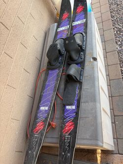 Connelly wing tail 66” water skis