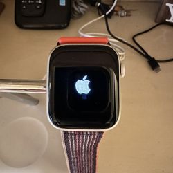 Apple Watch Series 8