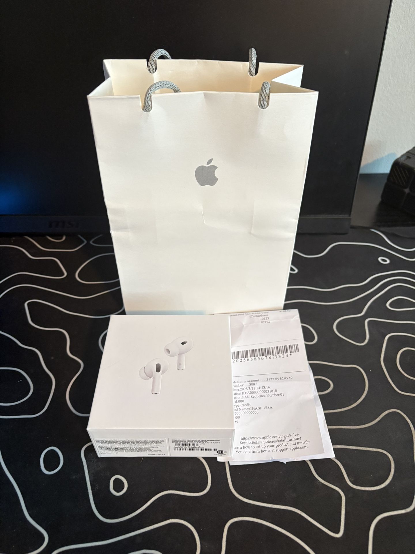 Apple AirPods Pro 2, Wireless Active Noise Cancelling Earbuds With Hearing Aid Feature-white