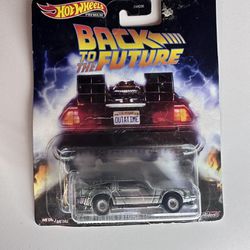 Mint Condition Back To The Future Delorian Hot Wheels