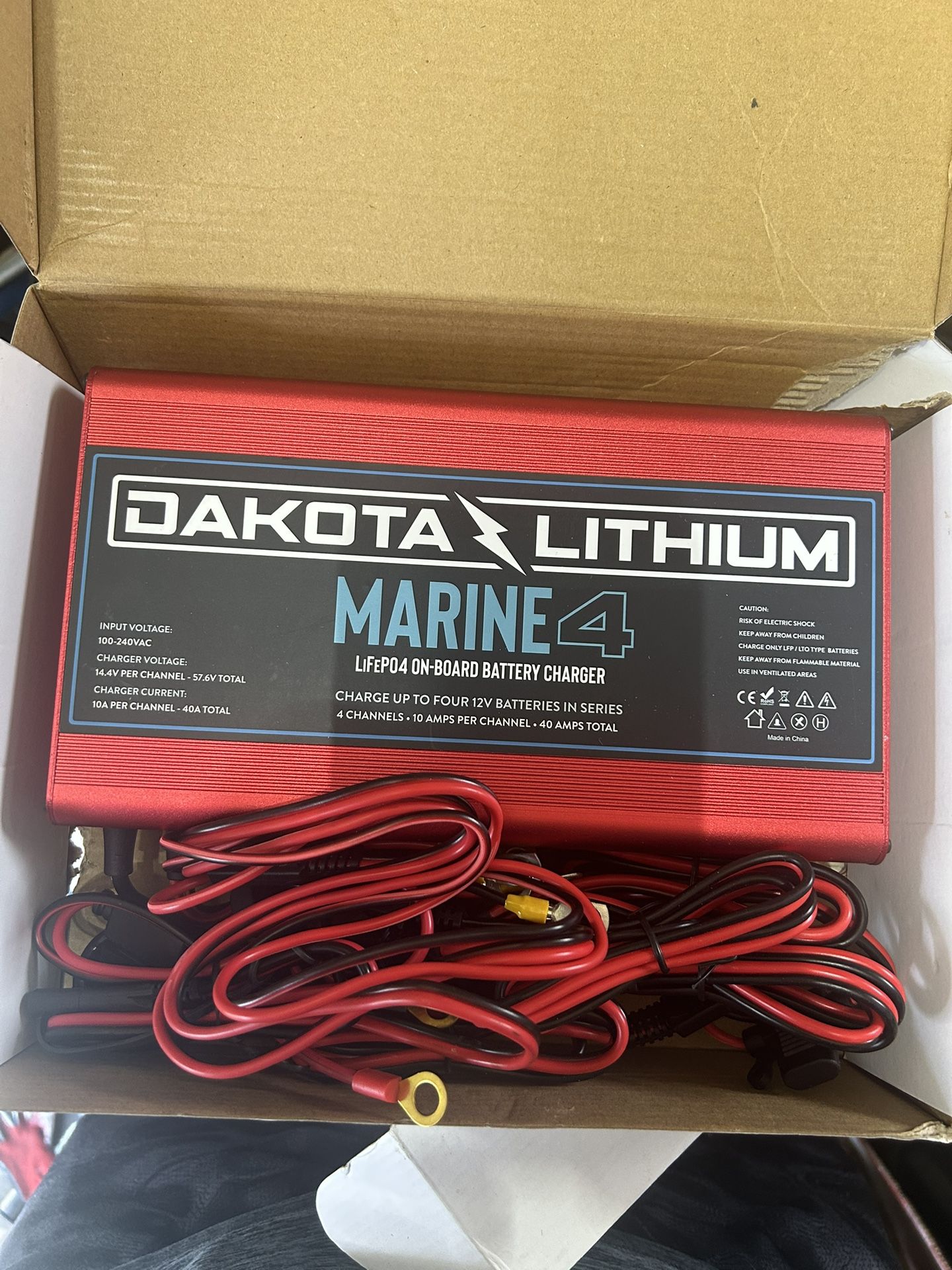 Dakota lithium Marine 4
