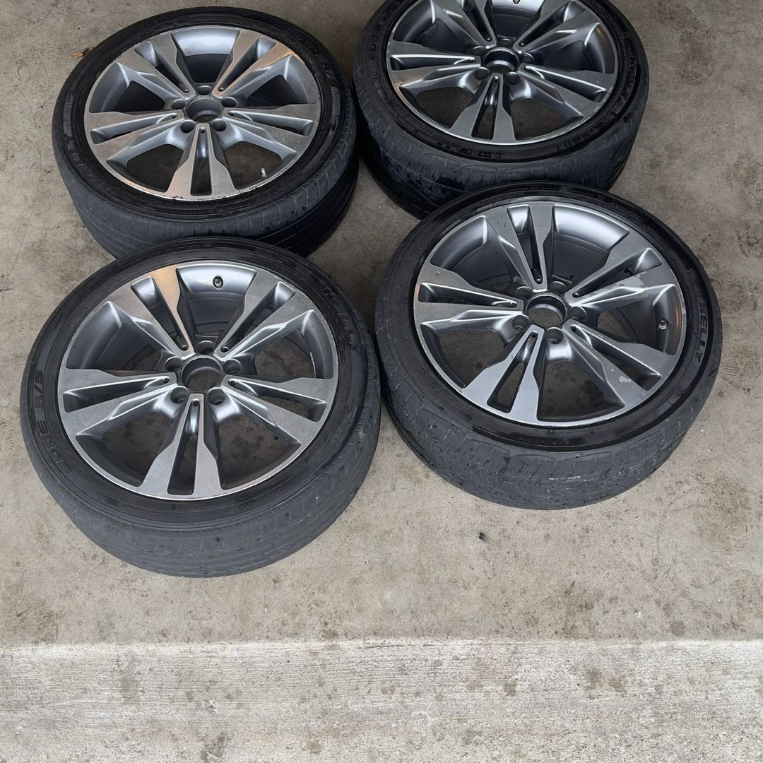 ‼️$ 200 Each One‼️Mercedes C300 C300d C350e 2015 2016 2017 2018 18" OEM Front and Rear  Wheel Rim With Tire
