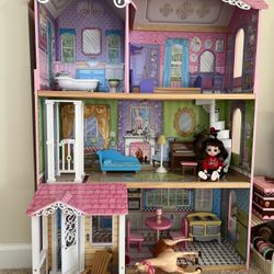 Doll House