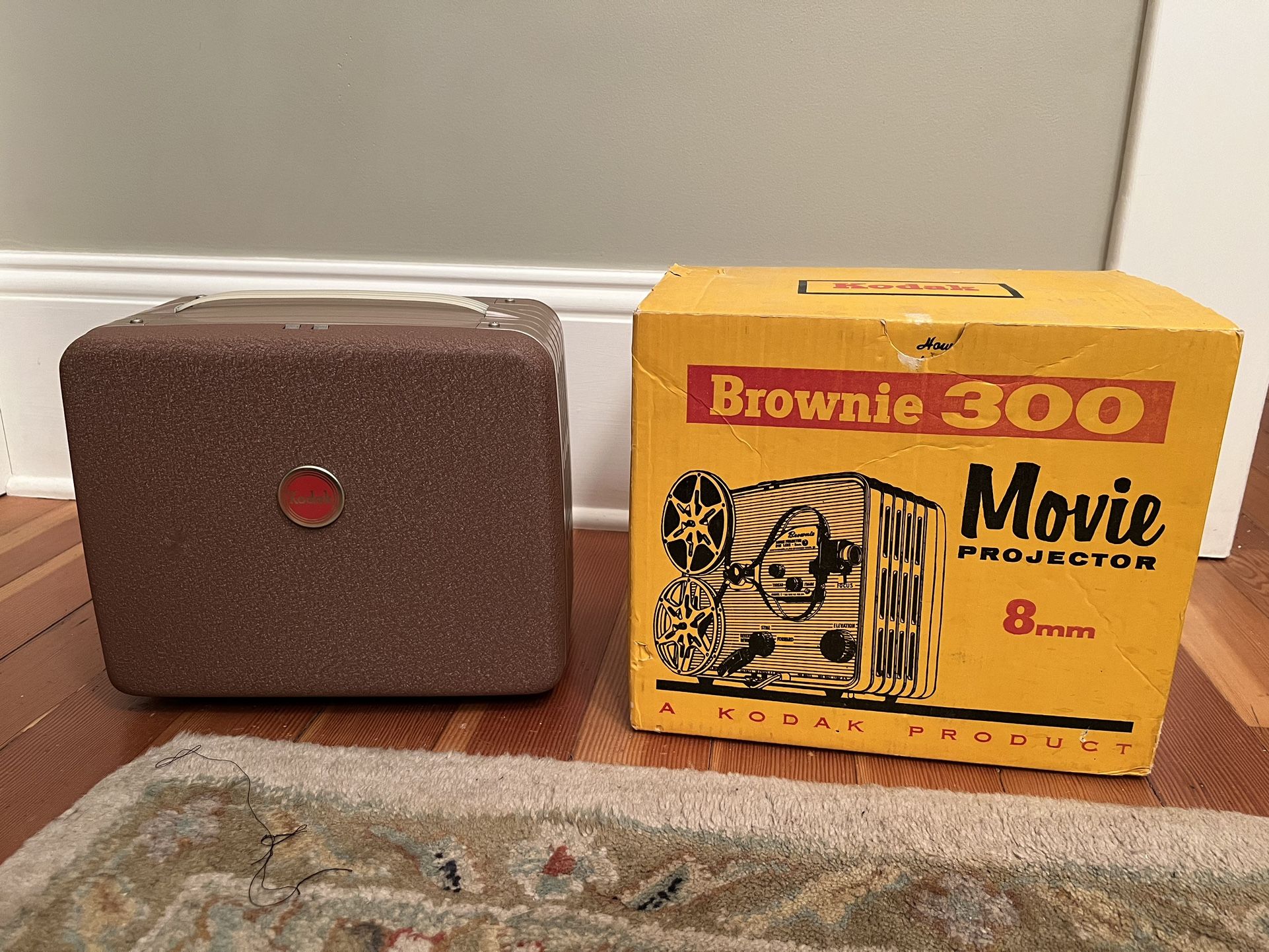 Brownie No. 188 8mm projector with BOX