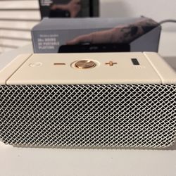 Retro Wireless Portable Speaker