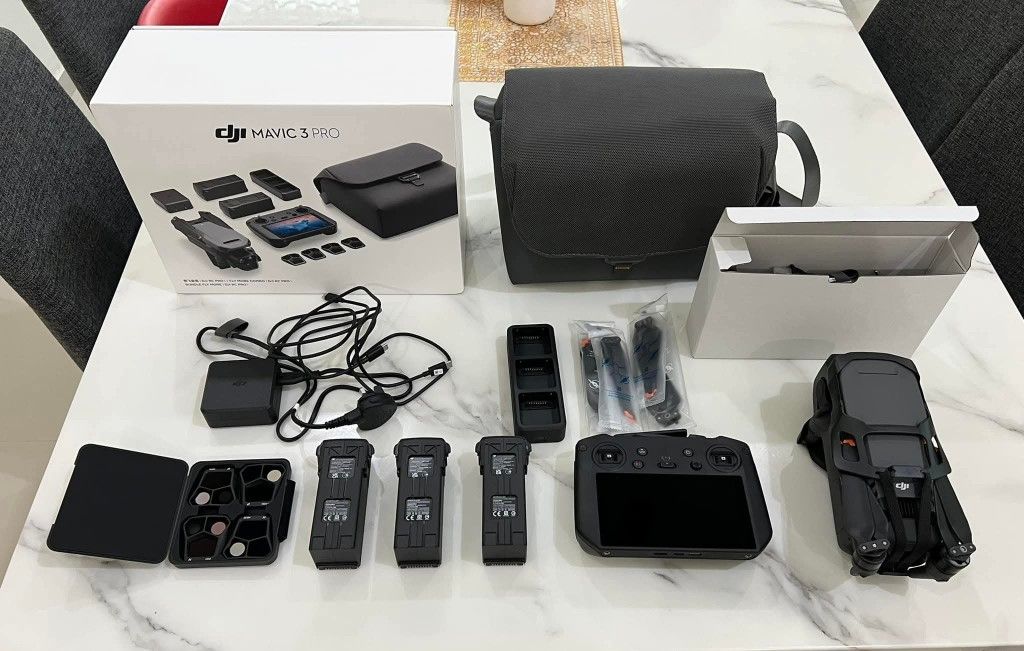 Dji Mavic 3 Pro Fly More Combo