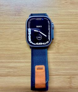 Apple Watch Ultra 1 49mm titanium case GPS + Cellular