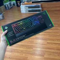 Razer BlackWidow V3 Mechanical Gaming Keyboard, Green Mechanical Switches, Black Brand New Sealed 