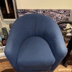 Blue Barrel Accent Chair / Club Chair