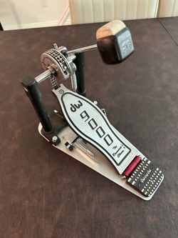 DW 9000 Kick Pedal