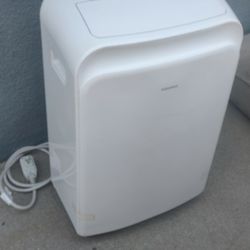 INSIGNIA PORTABLE AIR CONDITIONER 