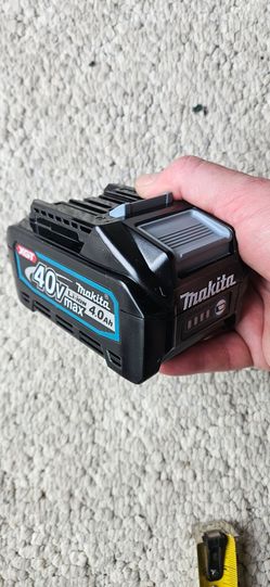 Makita XGT 40V Max 4.0Ah Battery BL4040 – NEW