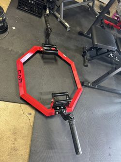 Workout Equipment Cap Super Trap Hex Bar