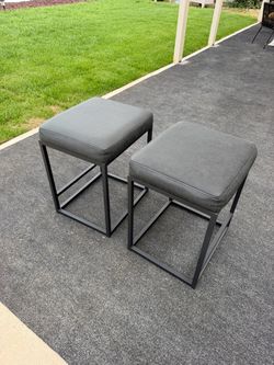 Set of 2 Modern Bar Seats
