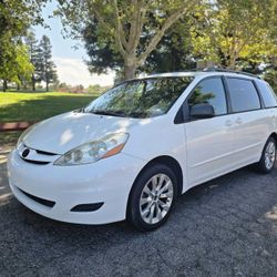 2007 Toyota Sienna SV