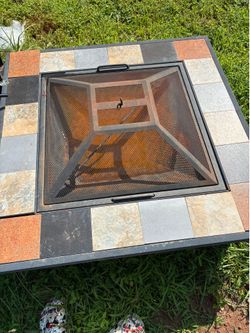 Square outdoor fire pit