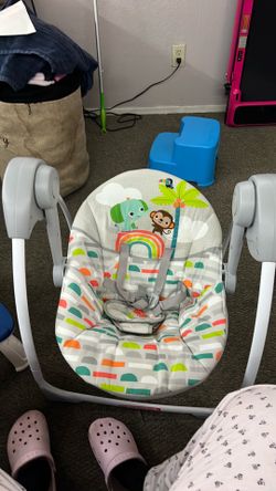 Baby swing