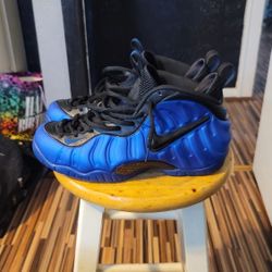 Foamposite One Cobalt Size 9.5 $170