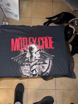 Motley Crue T-Shirt Black Size Large