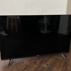 Hisense 43” Inch TV + Roku HD Stick 