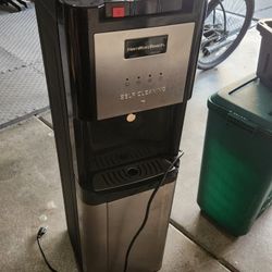 Hamilton Beach Water Dispensary With Hot And Cold